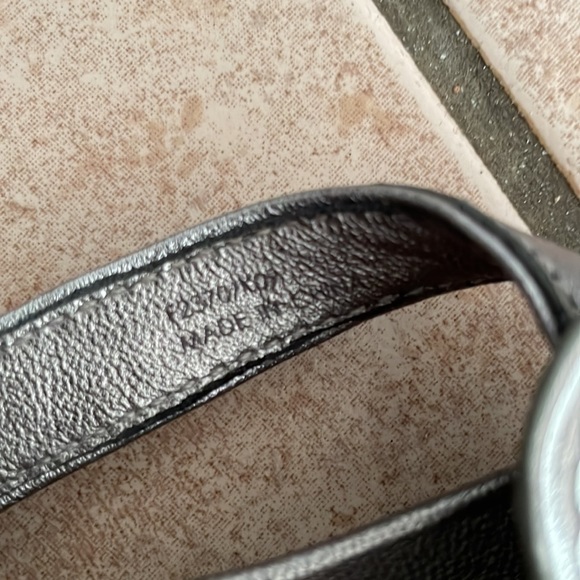 Like new coach flip flops 🐳🦋 - Picture 6 of 6